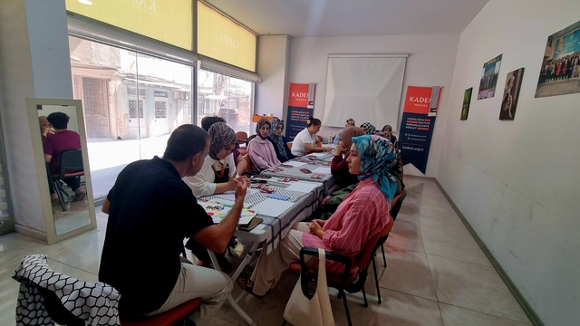 Gazze'deki dram, Manisa'da karikatür ve resim atölyesiyle anlatıldı