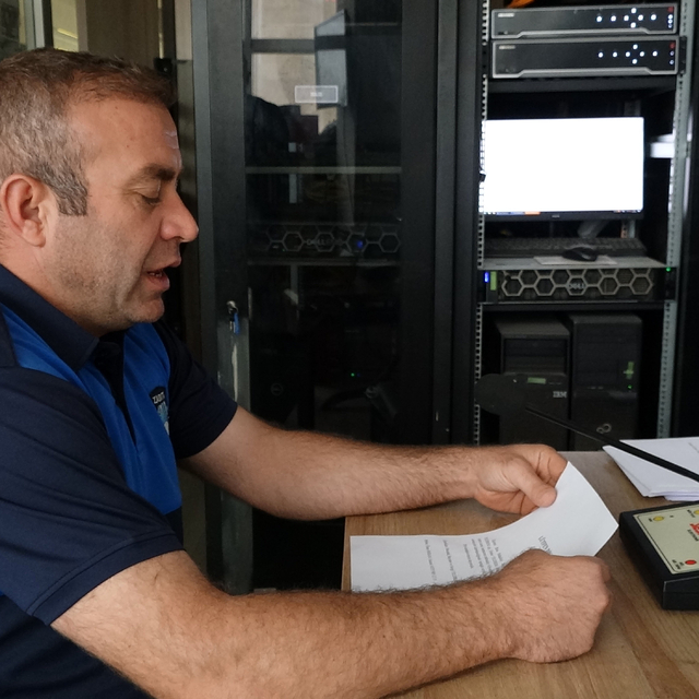 Yomra'da anonsla cenaze duyurularının yerini 'kısa mesaj' alacak