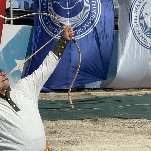 Geleneksel okçulukta Celaleddin Karatay Menzil Türkiye Şampiyonası Konya'da...