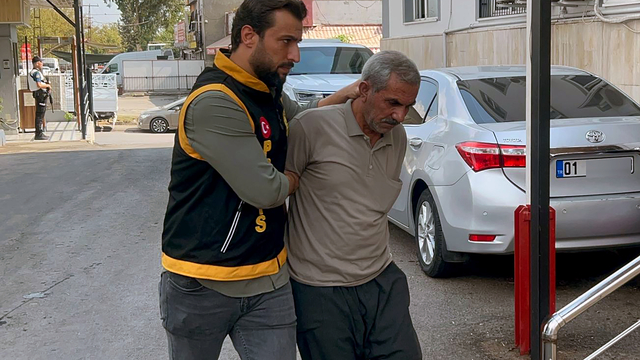 2 çocuğu seslerinden rahatsız olduğunu iddia edip sopayla döven şüpheli tutuklandı