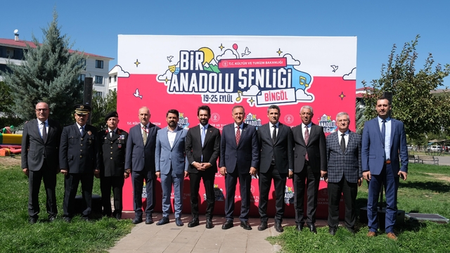 Bingöl'de 'Bir Anadolu Şenliği' başladı