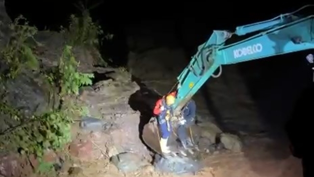 Rize'de etkili olan yağış, sel ve heyelana neden oldu