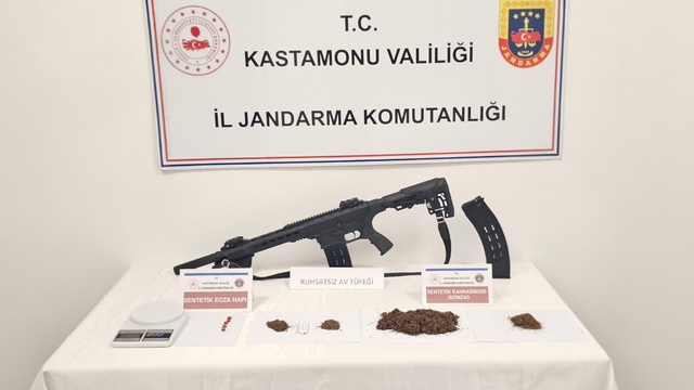 Kastamonu'da uyuşturucu operasyonlarında 5 zanlı tutuklandı