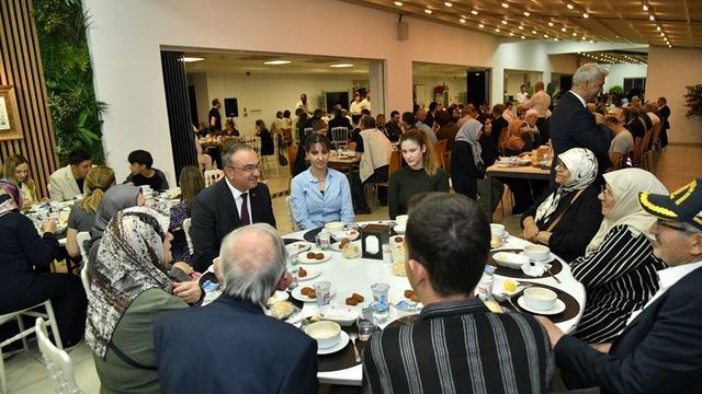 Tekirdağ Valisi Soytürk gazilerle bir araya geldi