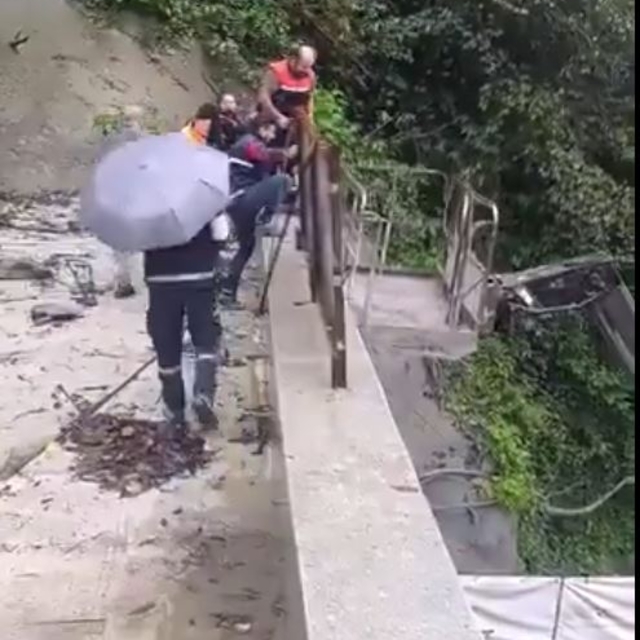 Rize'de yağış, sel ve heyelana neden oldu (5)