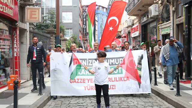 Trabzon'da Filistin'e ve Küresel Sumud Filosu'na destek yürüyüşü düzenlendi