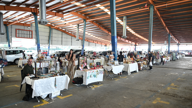 Adana'da "Kadın Girişimci ve Çiftçi Ürünleri Fuarı" açıldı