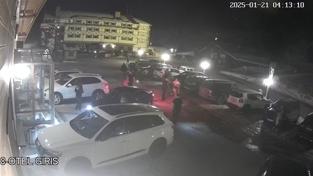 78 kişinin öldüğü otel yangınına ait yeni güvenlik kamerası görüntüleri ortaya çıktı