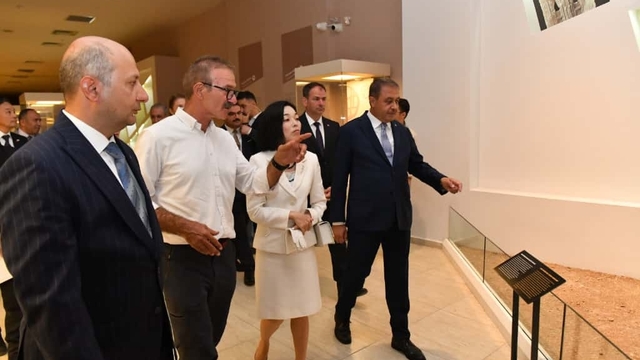 Japon Prensesi Akiko Mikasa, Harbetsuvan ve Karahantepe kazı alanlarını gezdi (2)