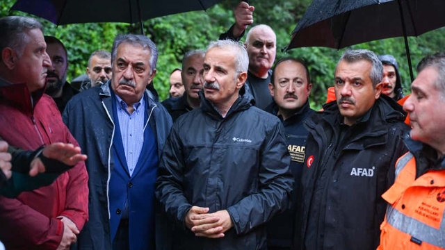 Rize'de yağış, sel ve heyelana neden oldu (7)