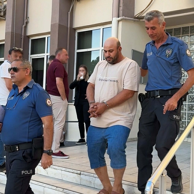 Süt kamyonunun çarptığı 3 yaşındaki çocuk öldü (2)