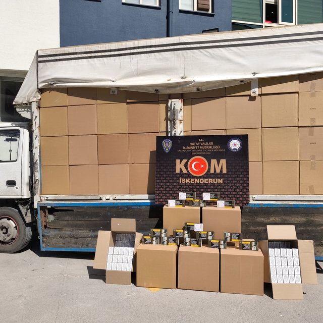 Hatay'da 2 milyon 760 bin makaron ele geçirildi