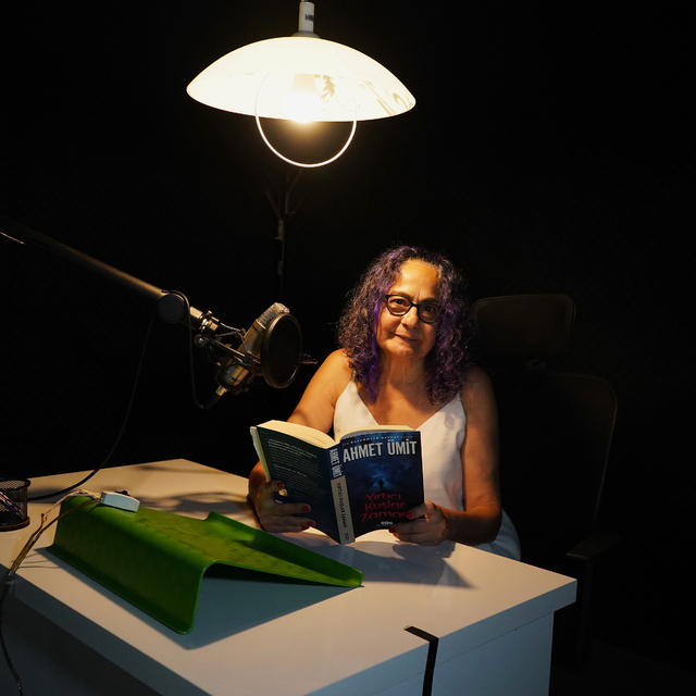 Gönüllü sesler, görme engellilere kitap oluyor