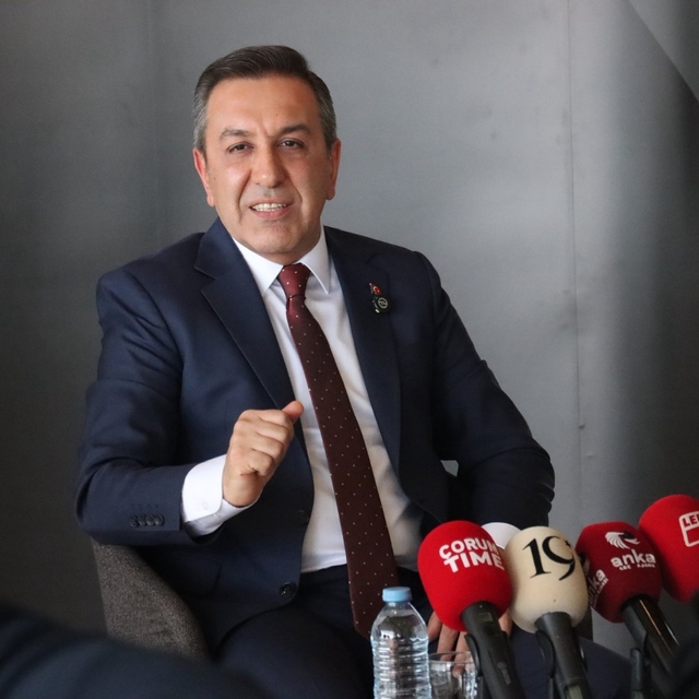 Sungurlu Belediye Başkanı Muhsin Dere'den OSB protokolü açıklaması