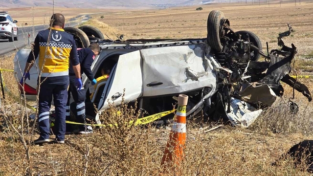 Konya'da otomobil takla attı: 3 ölü, 2 yaralı