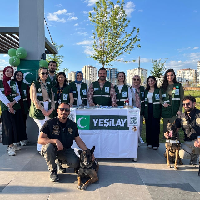 Yeşilay Fırat Bölge Koordinatörlüğü, 8 ilde teknoloji bağımlılığıyla mücade...