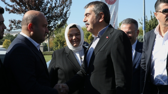 Milli Eğitim Bakanı Tekin, Eskişehir'de "Gaziler Günü Buluşması"nda konuştu: