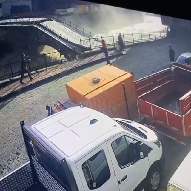 Rize ve Artvin'de selin izleri siliniyor (4)