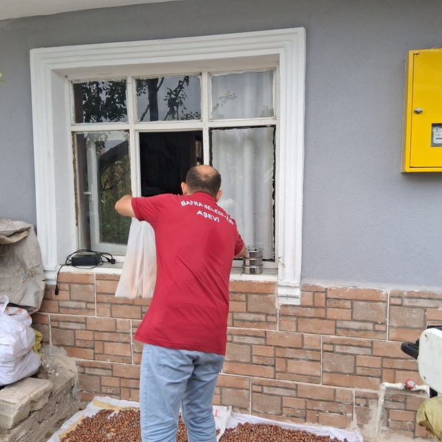 Bafra'da günlük 1500 kişiye sıcak yemek dağıtılıyor