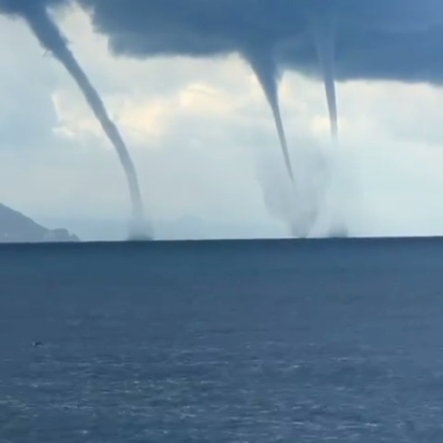 Giresun'da denizde 3 ayrı noktada hortum oluştu