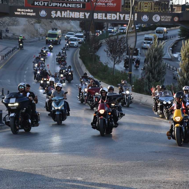 Gaziantep'te "12. Gaziler Sürüşü" düzenlendi