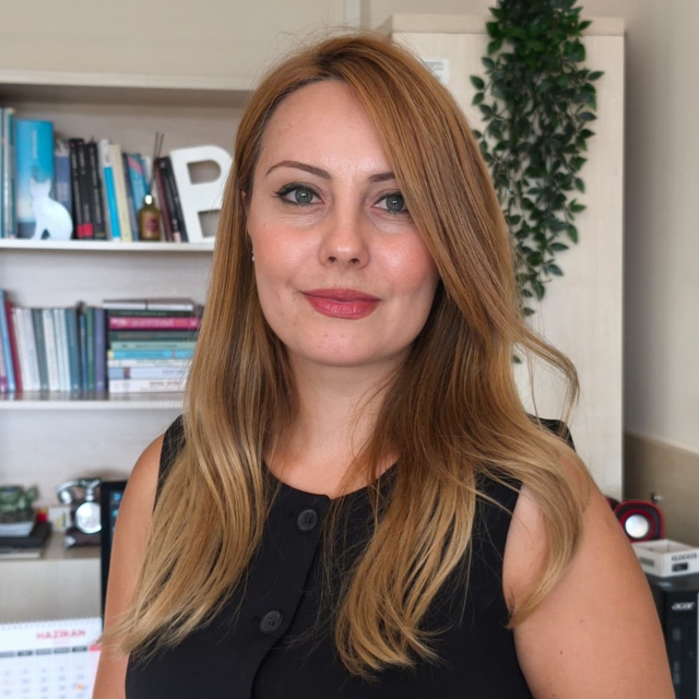 Uzmandan 'okul fotoğrafı' uyarısı: Çocuğunuzun güvenliğini riske atmayın