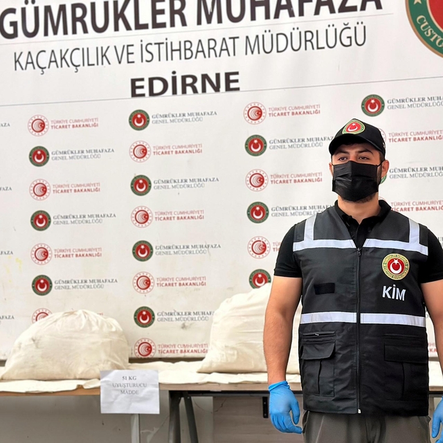 Kapıkule'deki TIR'da 51 kilo uyuşturucu ele geçirildi