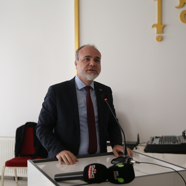 Niğde'de yapay zeka okuryazarlığı projesinin açılışı gerçekleştirildi