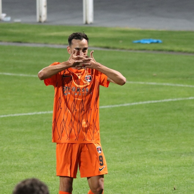 Denizli İdmanyurdu iyi başladı