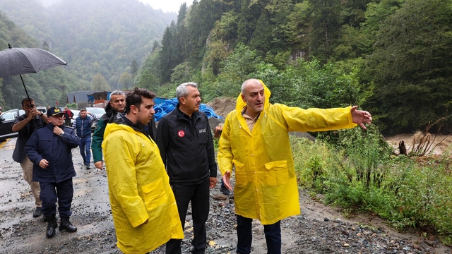 Rize'de selin yaraları sarılıyor (3)