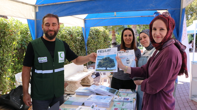 Kilis'te Yeşilay, öğrencileri bağımlılık ve zararlı maddeler konusunda bilgilendirdi