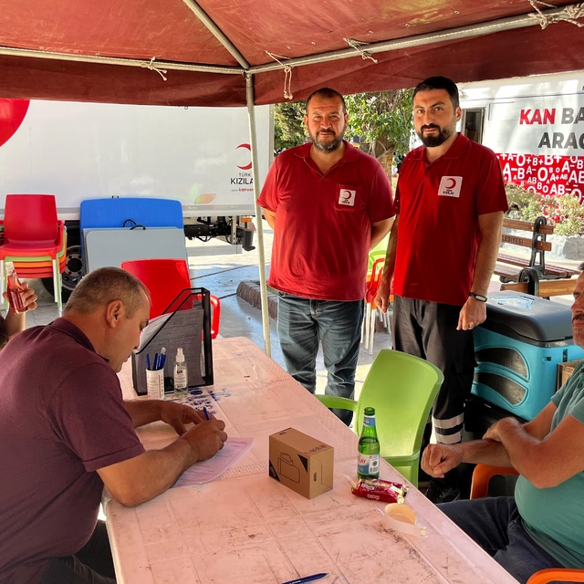 Kumluca'da Kızılay'dan kan bağışı kampanyası