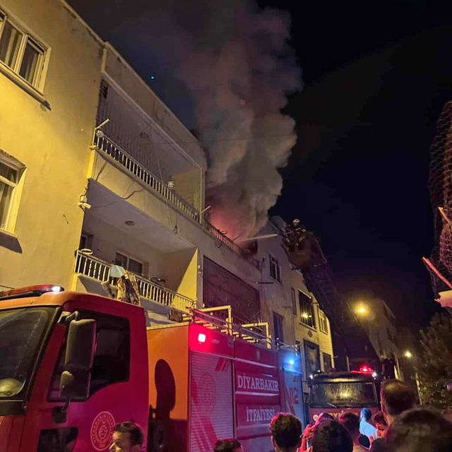 Diyarbakır'da evde çıkan yangında 2 yaşındaki çocuk hayatını kaybetti