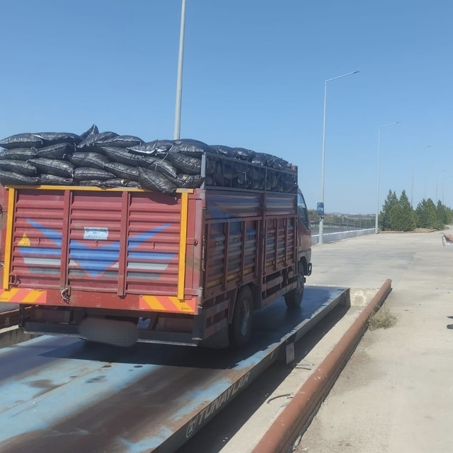 Edirne'de taşıma sınırını aşan kamyon sürücüsüne 51 bin 26 lira ceza