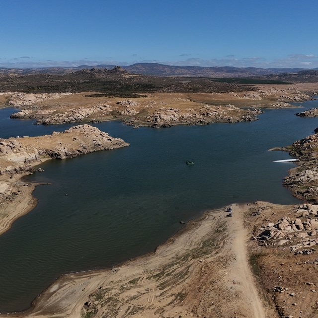 Kırklareli'nde Kayalıköy Barajı'nın doluluk oranı yüzde 6'ya düştü