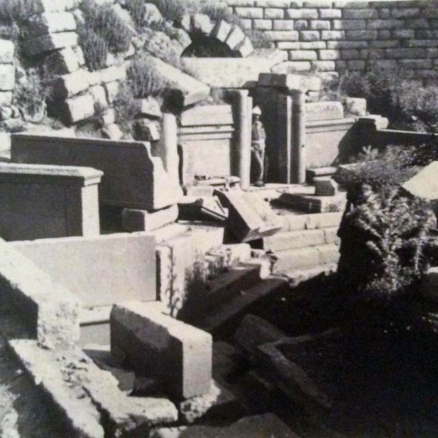 Assos Antik Kenti'ndeki anıt mezar restore edilecek