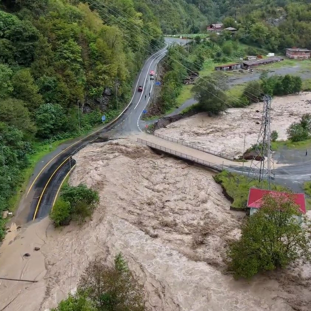 Karadeniz'in kabusu sellerin artmasında 'iklim krizi' etkisi