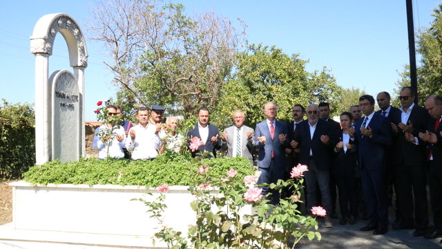 "Efelerin Efesi" Yörük Ali Efe, vefatının 74. yılında anıldı