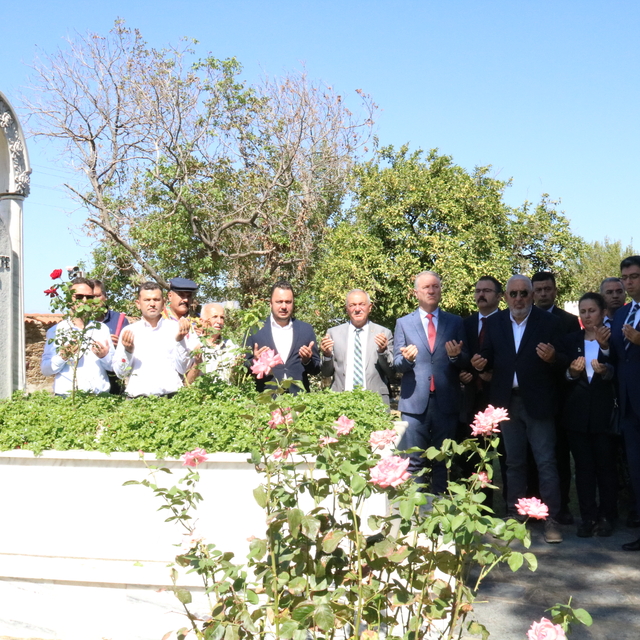 "Efelerin Efesi" Yörük Ali Efe, vefatının 74. yılında anıldı