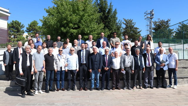 SAÜ Rektörü Al, basın mensuplarıyla buluştu