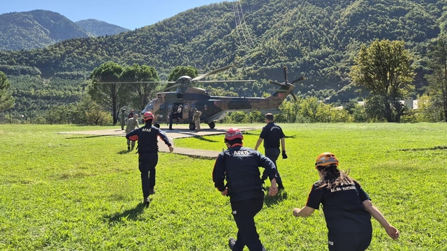 Rize ve Artvin'de sel sonrası hasar tespiti (4)