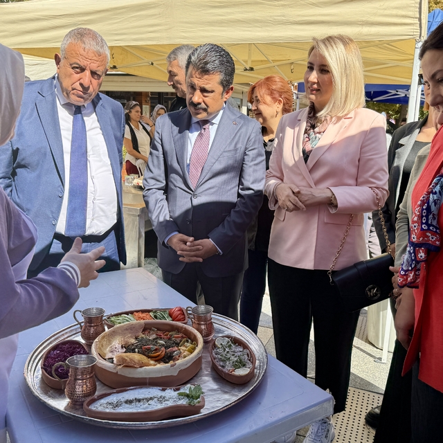 Kırşehir'de 38. Ahilik Haftası kapsamında yöresel yemekler yarıştı