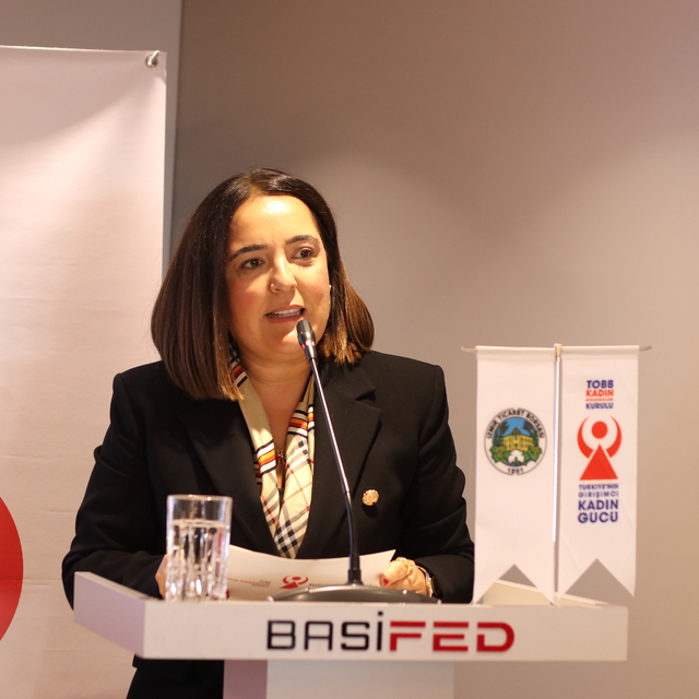 İzmir'de düzenlenecek uluslararası iş planı yarışması projesi tanıtıldı