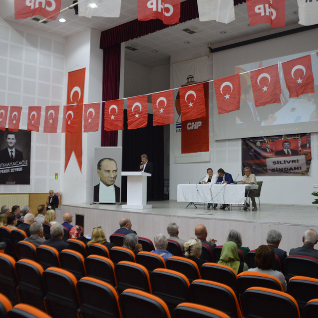 CHP Havza İlçe Başkanlığına yeniden Şener Geçit seçildi