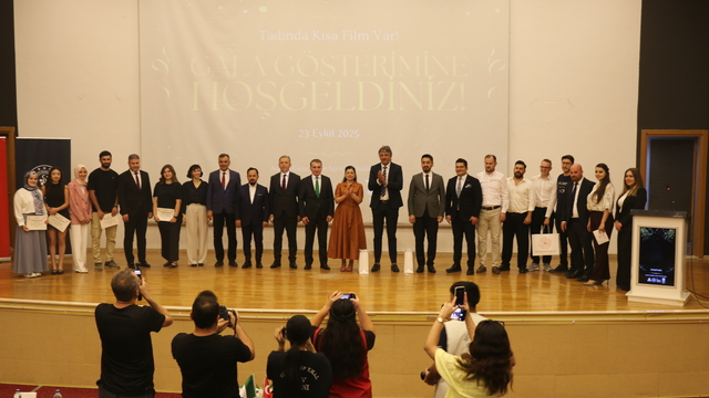 Adana'da "Tadında Kısa Film Var" gala programı yapıldı