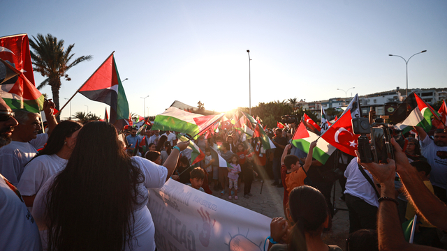 Mersin'de Küresel Sumud Filosu'nu "selamlama" etkinliği düzenlendi