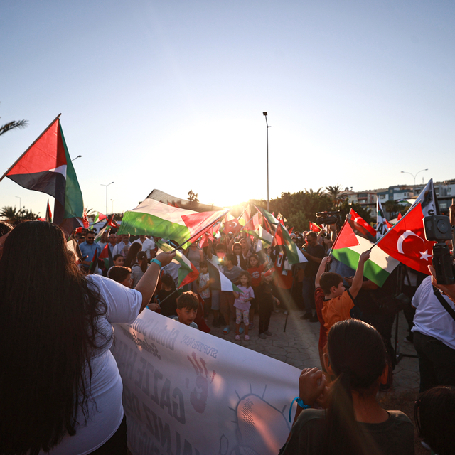 Mersin'de Küresel Sumud Filosu'nu "selamlama" etkinliği düzenlendi