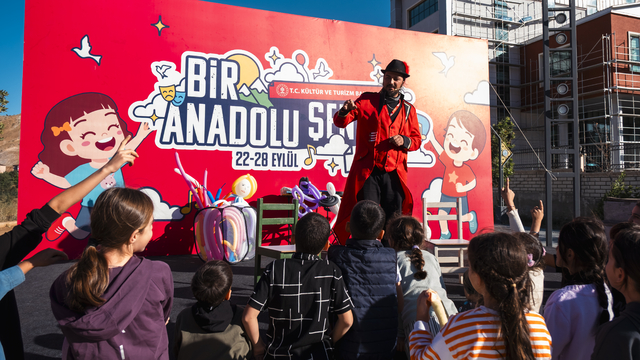 Bitlis'te "Bir Anadolu Şenliği" kapsamında etkinlikler yapıldı