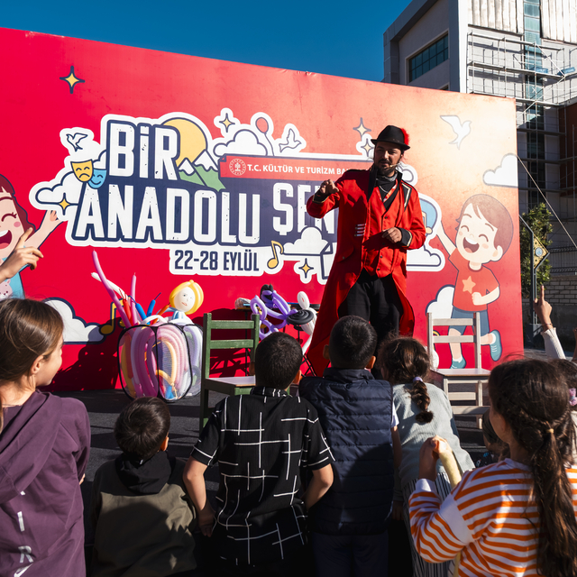 Bitlis'te "Bir Anadolu Şenliği" kapsamında etkinlikler yapıldı