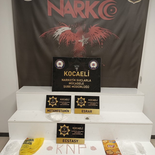 Kocaeli'de uyuşturucu operasyonunda 2 şüpheli tutuklandı